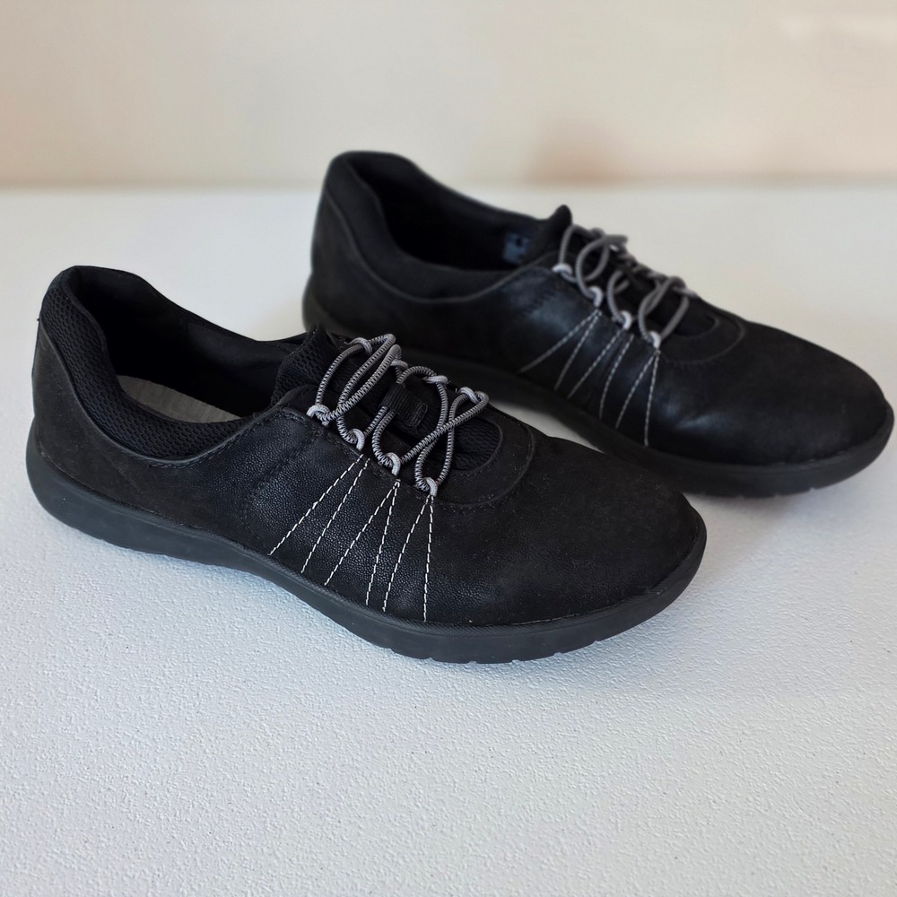 Clarks Cloudsteppers Sillian 2.0 Women 8.5 Black Bungee Lace Comfort Sneakers